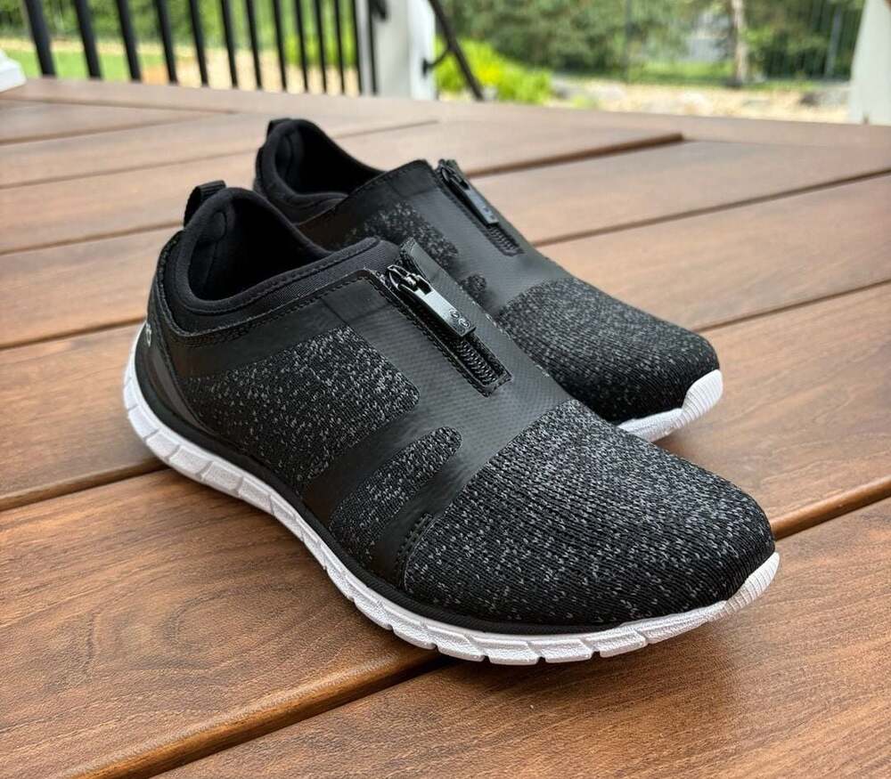 NWT Ryka Primo Knit Women's Zip-Front Walking Sneakers Size 6.5M